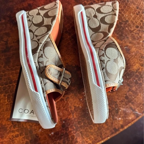 Coach Alyssa wedges. Brand new, never worn with original box. - Picture 5 of 6